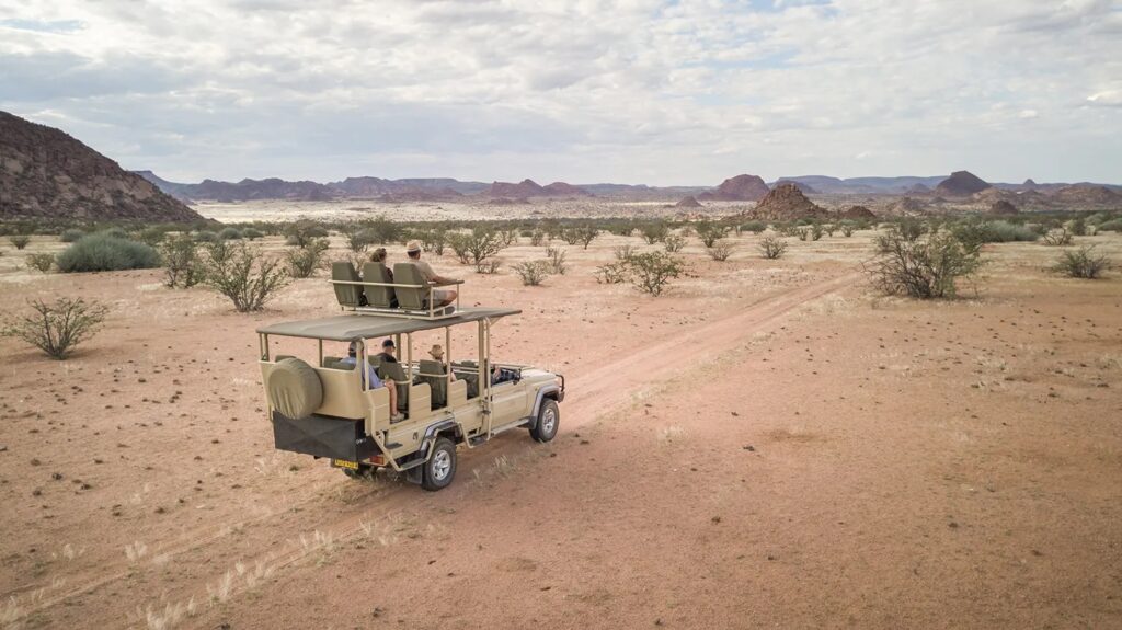 7 Days Fly-In Namibia Safari from Sossusvlei to Etosha National Park