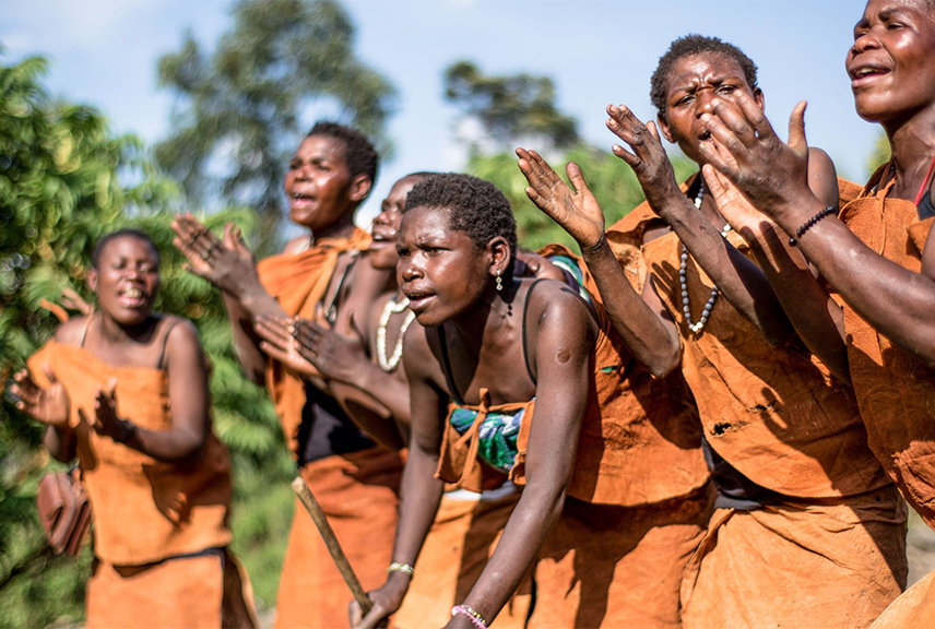 Batwa-Tribe-of-Bwindi